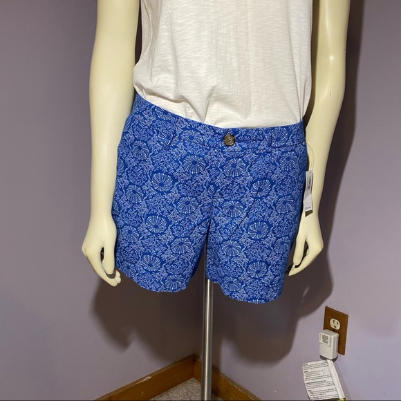 Old Navy Short Shorts - Picture 3 of 11